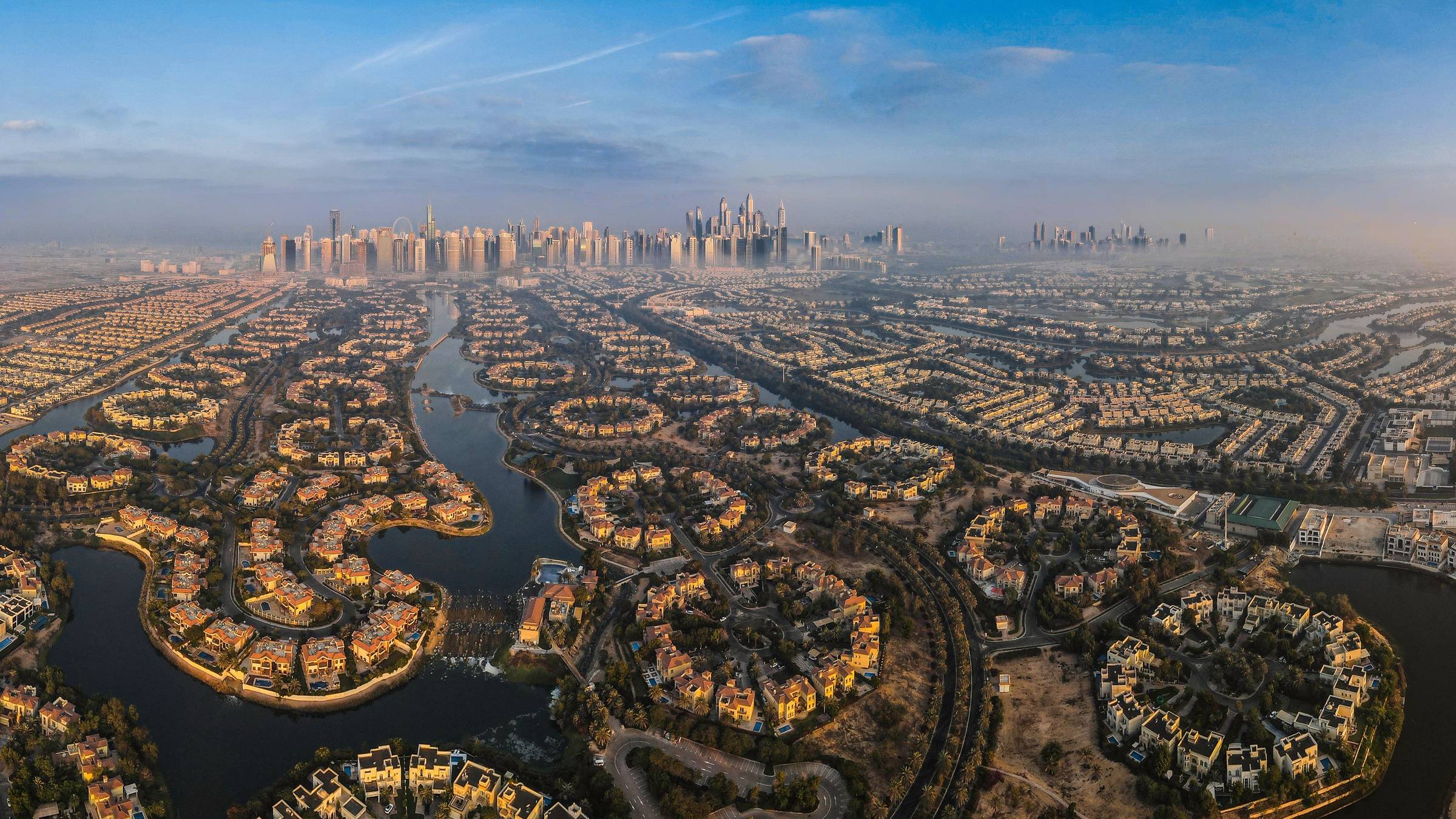 Dubaj hajnalban